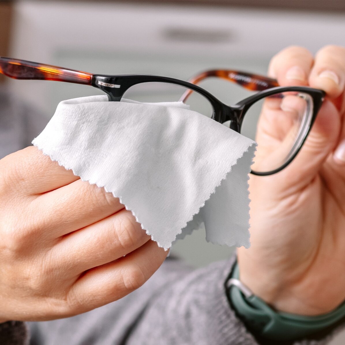 Personalised cloth for cleaning screens/glasses - Creative
