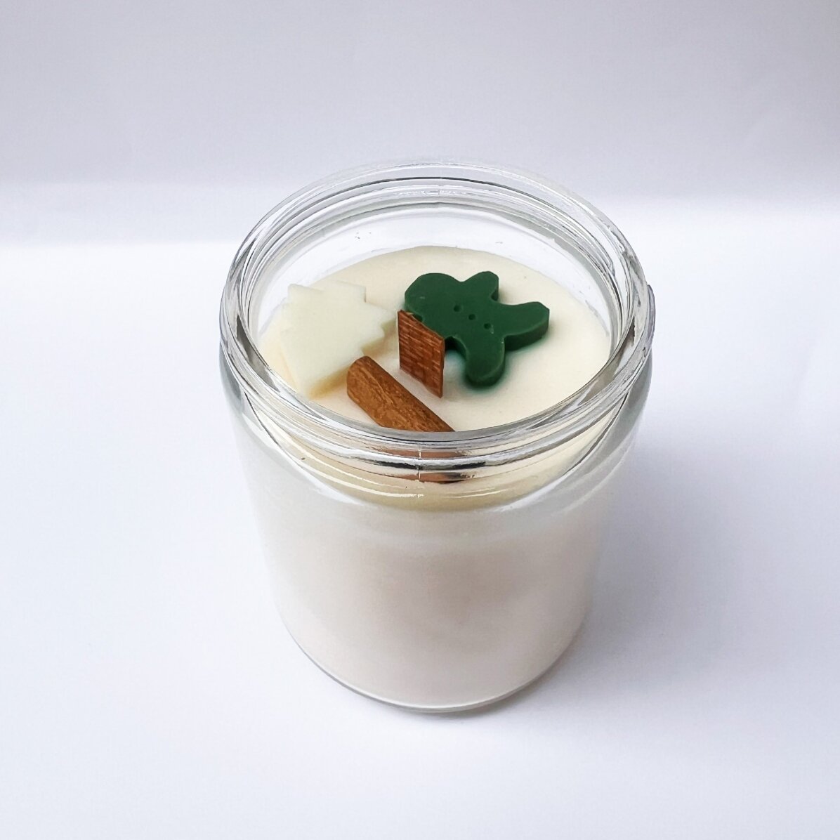 Large personalised scented candle with 6 photos