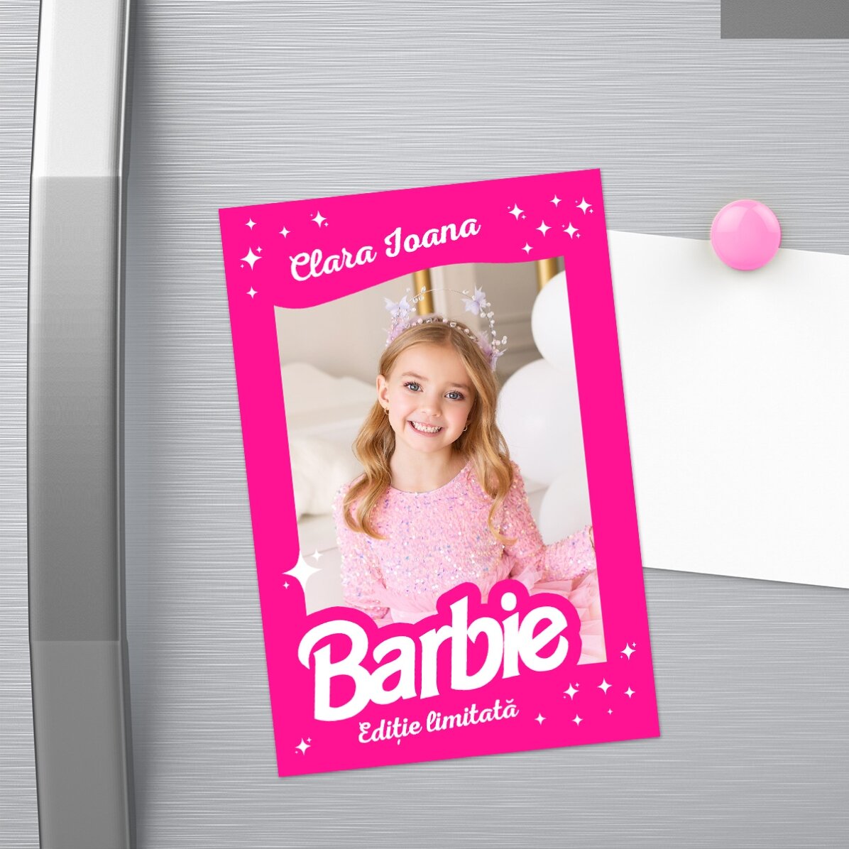 Imán de 10 x 15 cm personalizado con una foto y un texto - Barbie