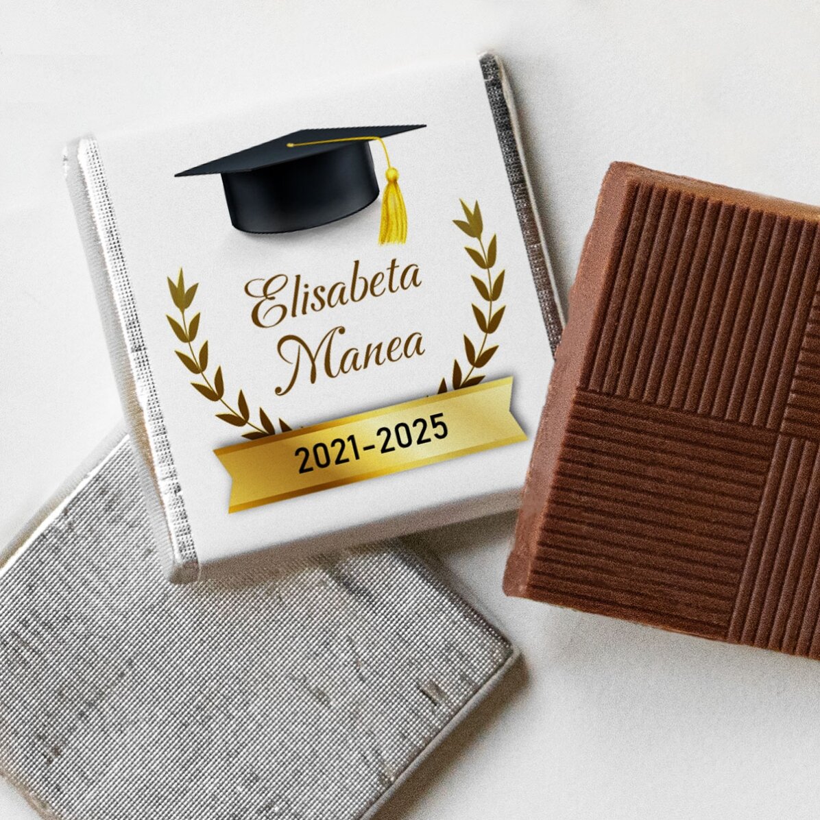 Mini bombones personalizados con mensaje para los graduados