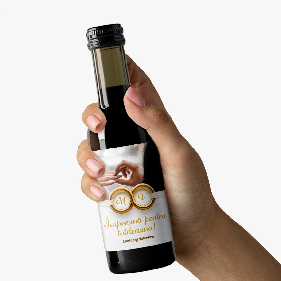 Mini botella de vino personalizada con una foto y un texto: «Juntos para siempre»