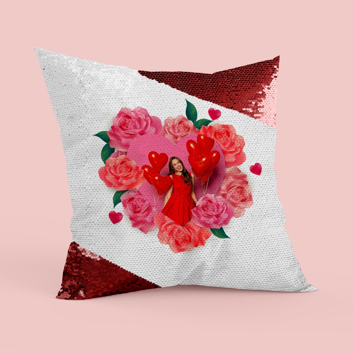 Cojín con lentejuelas personalizado con una foto y rosas