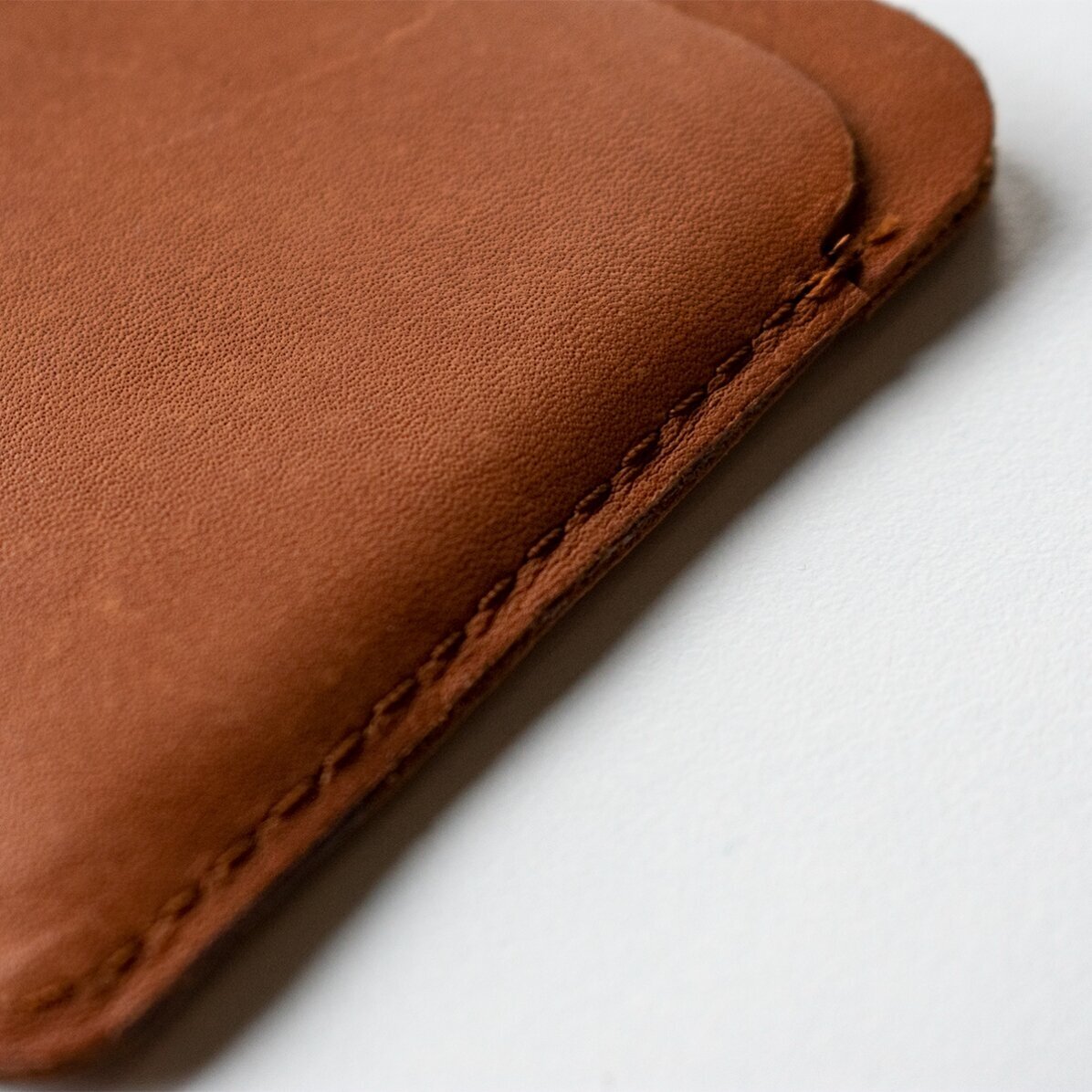Cartera de piel personalizada con un mensaje para la familia