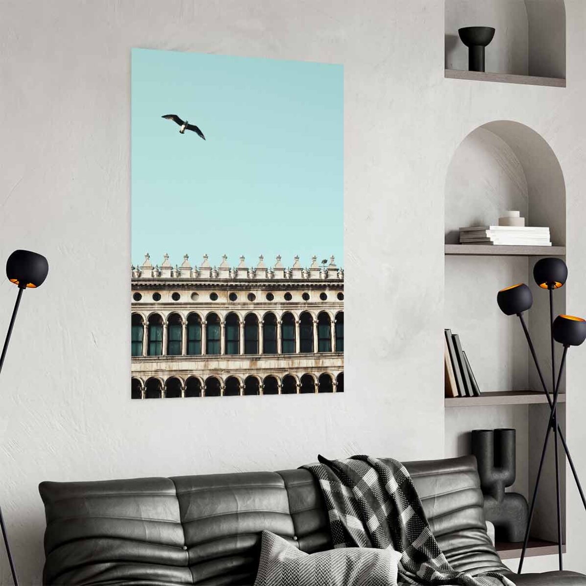 Póster de un pájaro y un edificio