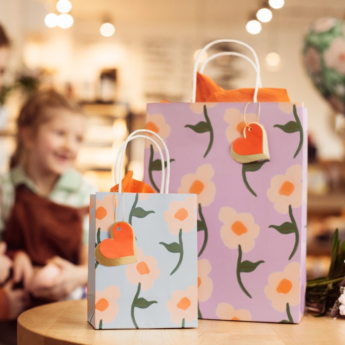 Bolsa de regalo - modelo con estampado floral variado