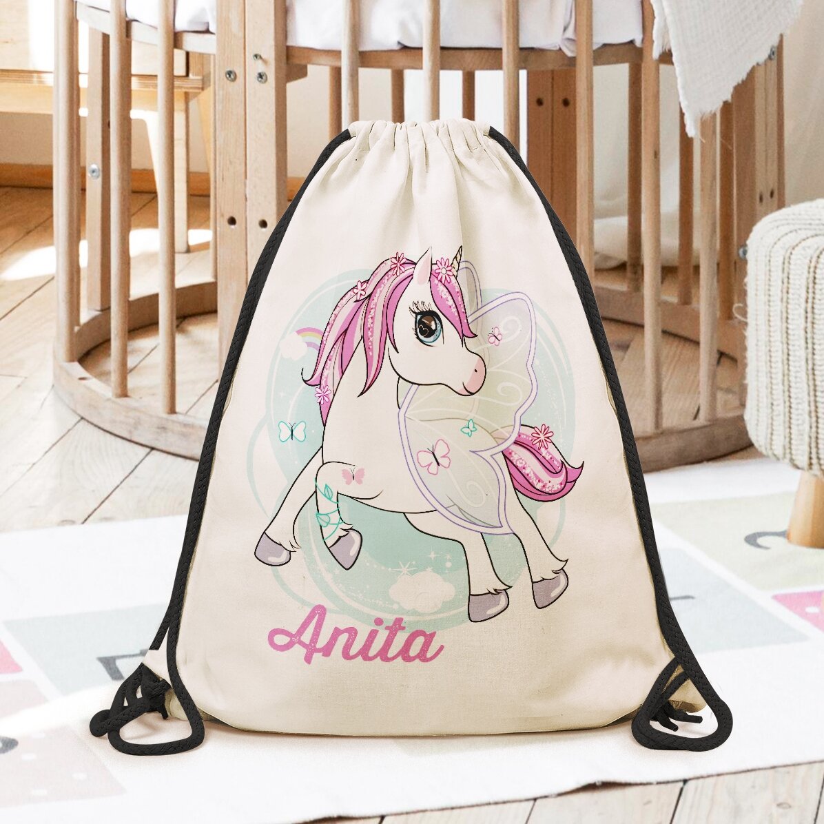 Mochila personalizada con nombre: unicornio y mariposas