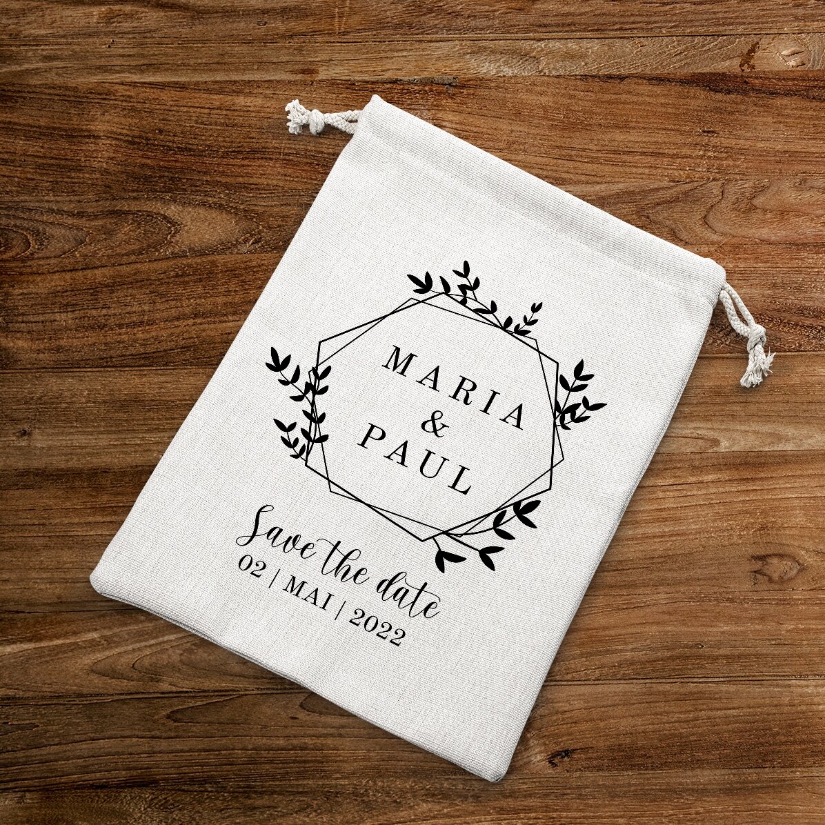 Bolsita pequeña para regalos personalizada con texto: «Save the date»