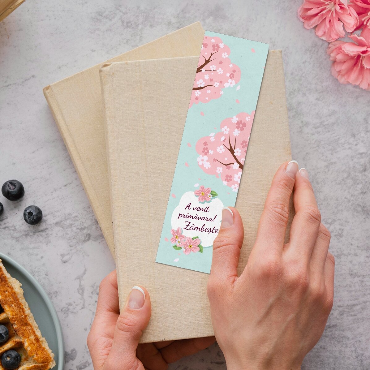 Marcapáginas personalizado con mensaje: ¡Ya ha llegado la primavera!