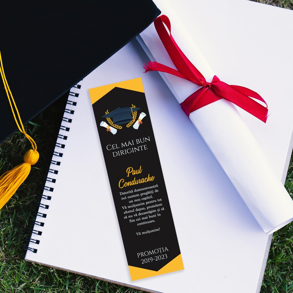 Marcapáginas personalizado con un mensaje de graduación