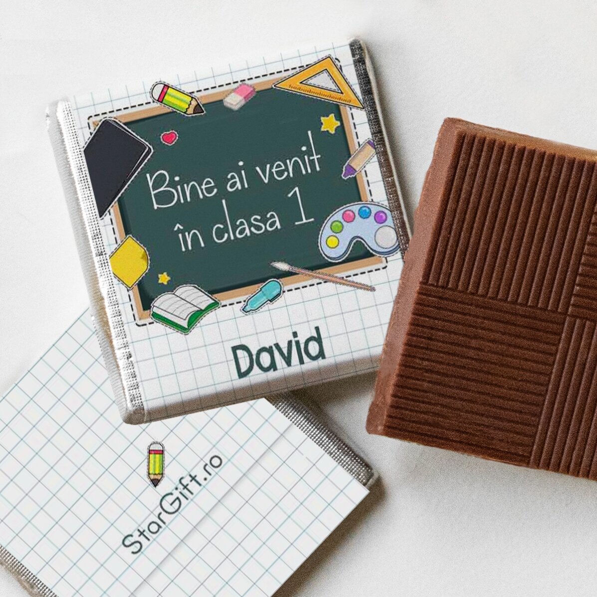 Lote de 10 minichocolates personalizados con un mensaje para el inicio del curso escolar