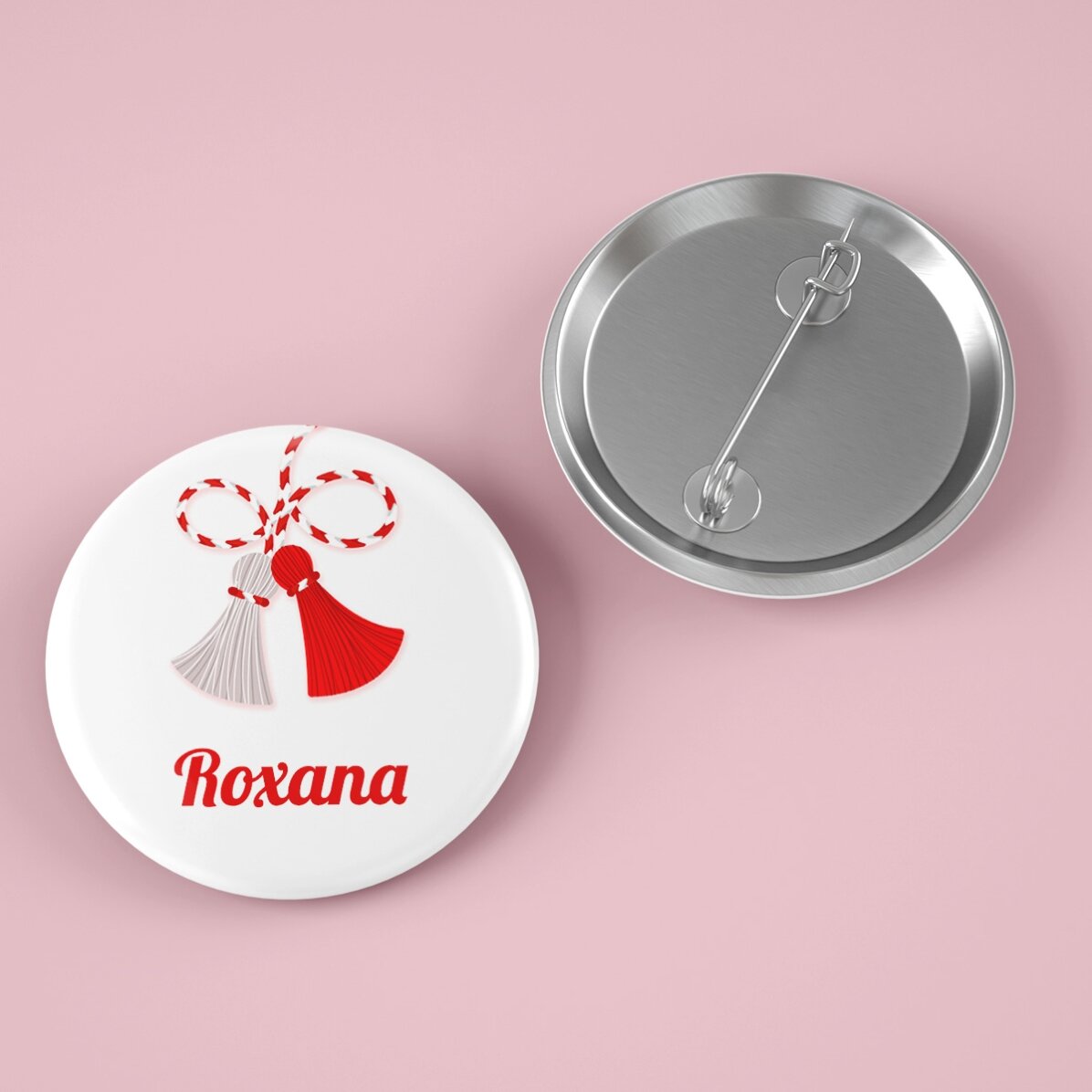 Set de regalo «martisor» con una mini tableta de chocolate y una chapa personalizada con nombre