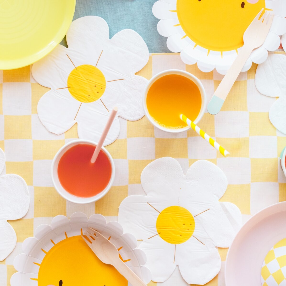 Juego de 12 servilletas decorativas - Margaritas