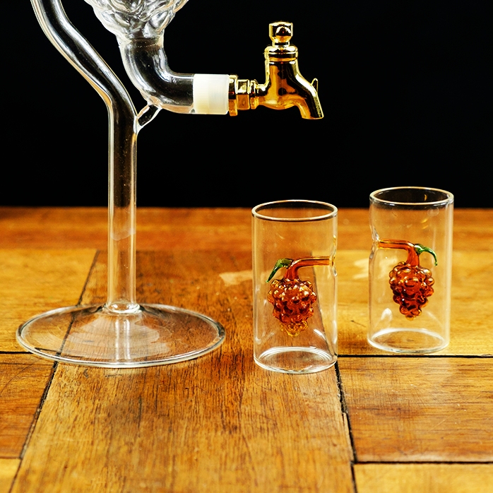 Juego de botella de tuica con 2 vasos