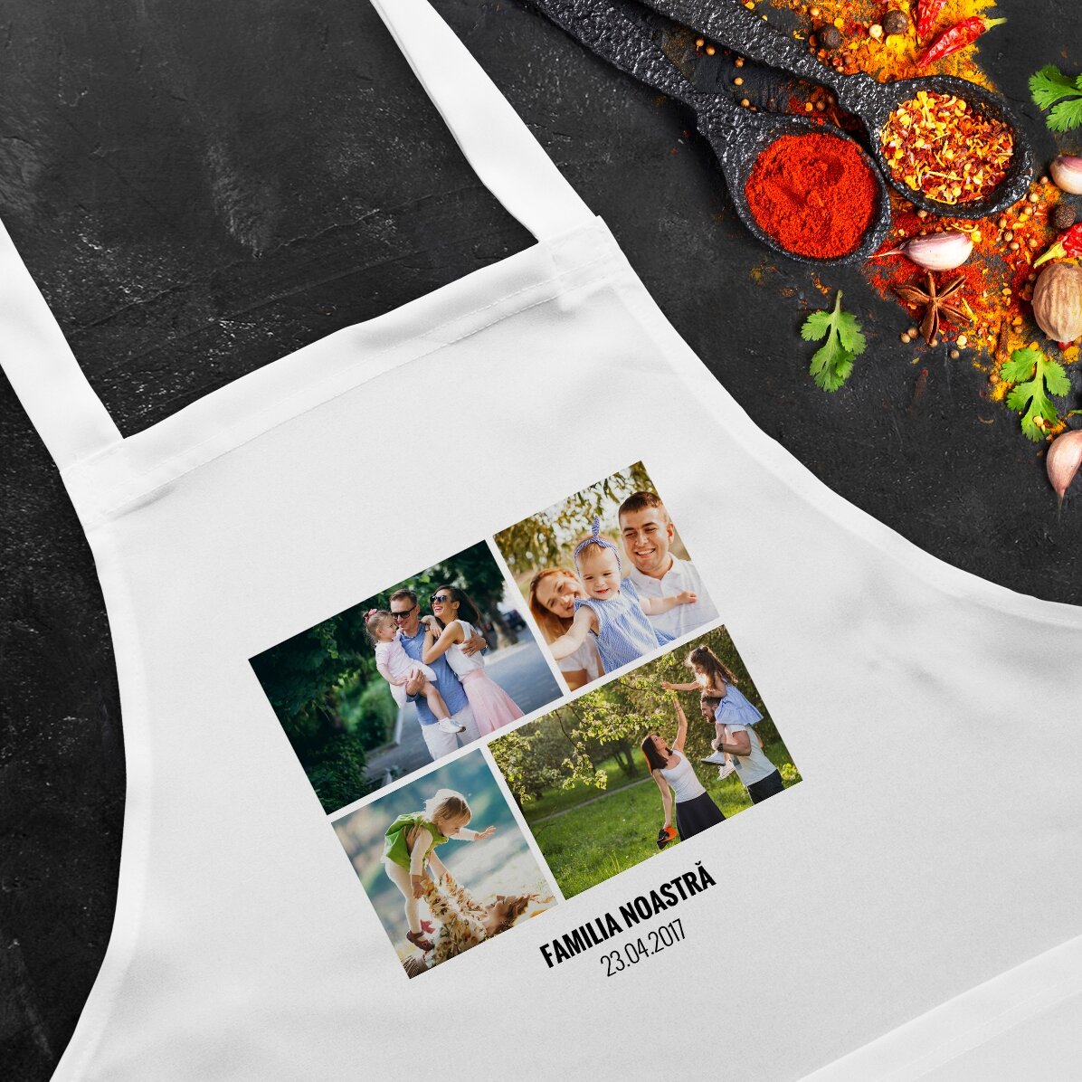 Tarjeta personalizada con 4 fotos y texto