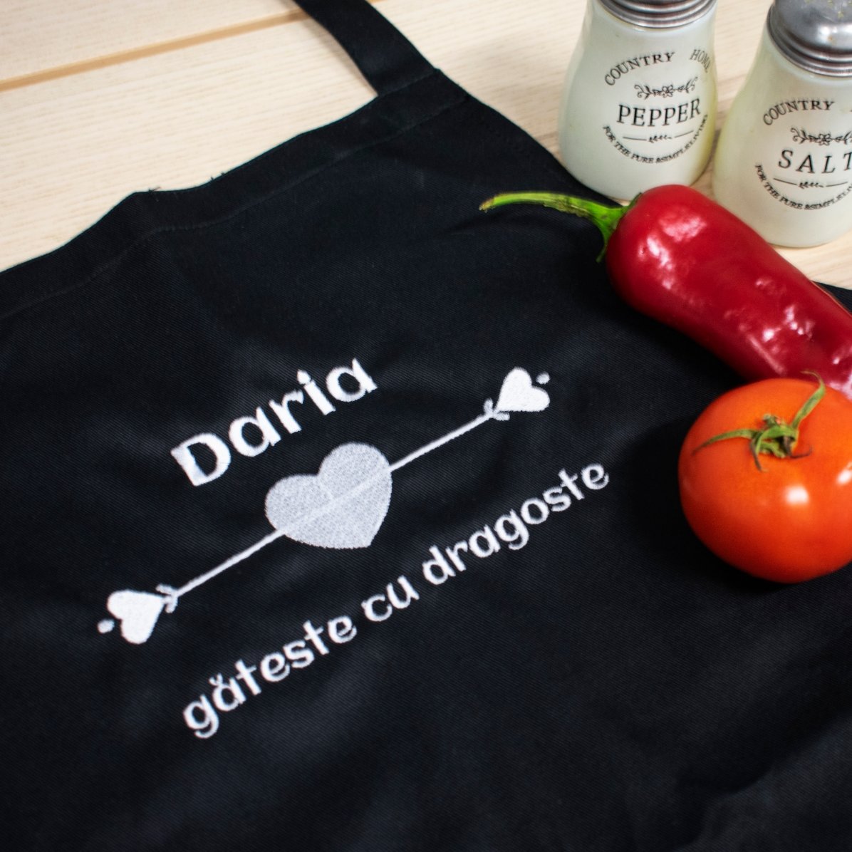 Letrero personalizado con texto: «Cocinamos con amor»