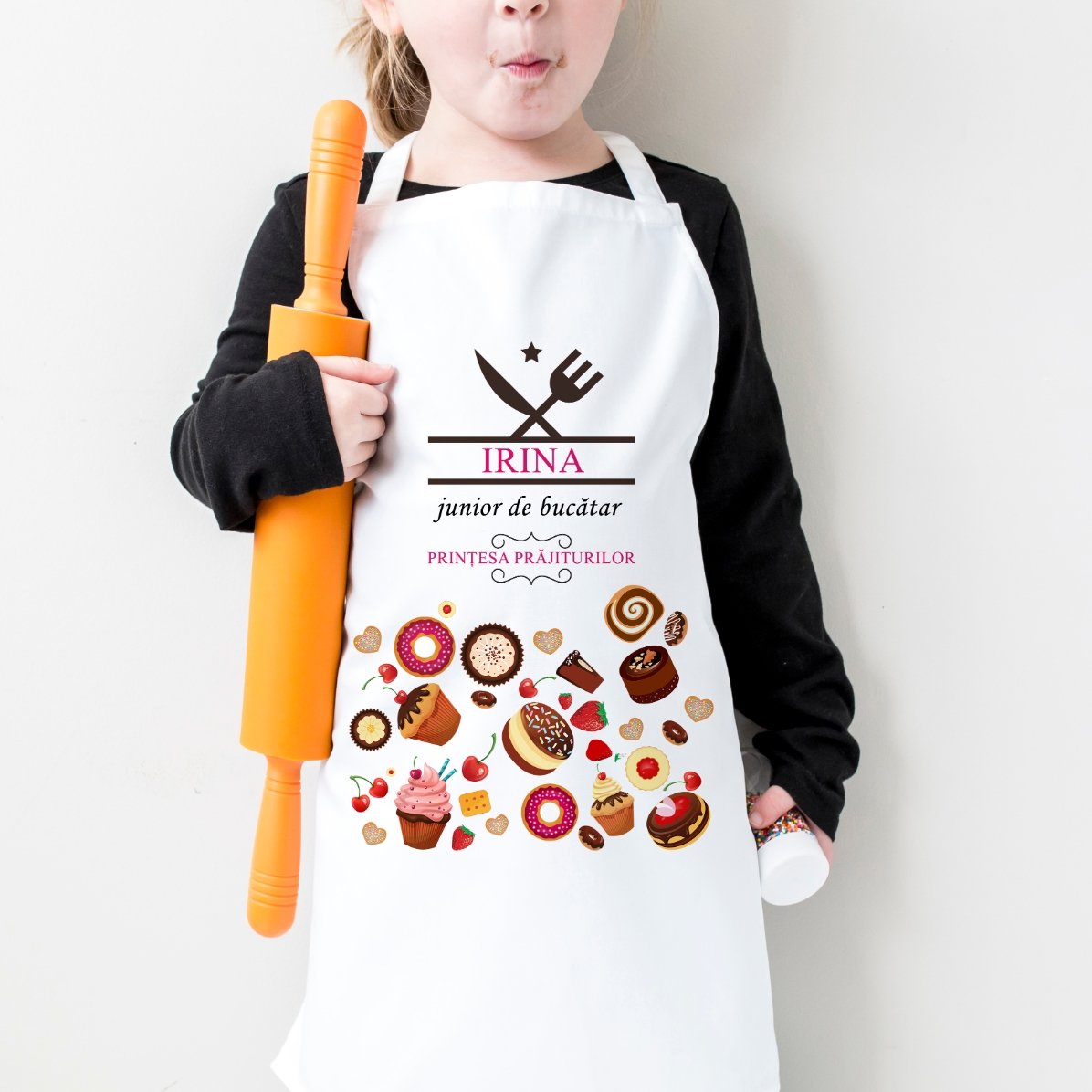 Peto personalizado para niños con texto: «Junior de cocina»