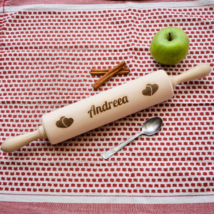 Palillo de madera personalizado con el nombre de tu pareja