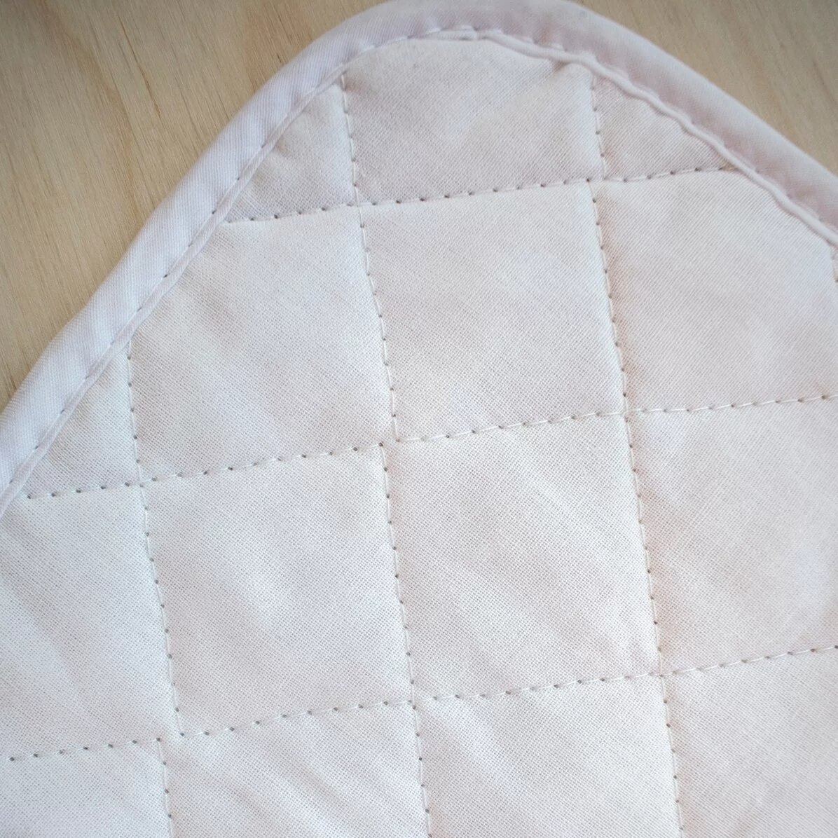 Personalised hot pot holder with text - Autumn