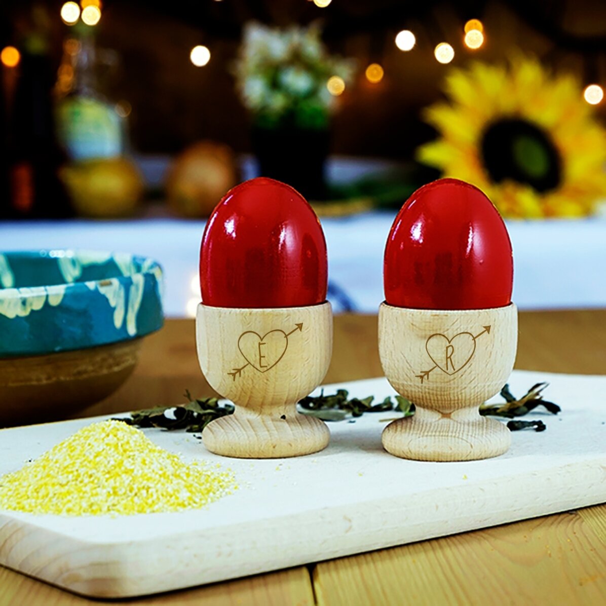 Personalised egg cup holder for couples - Hearts