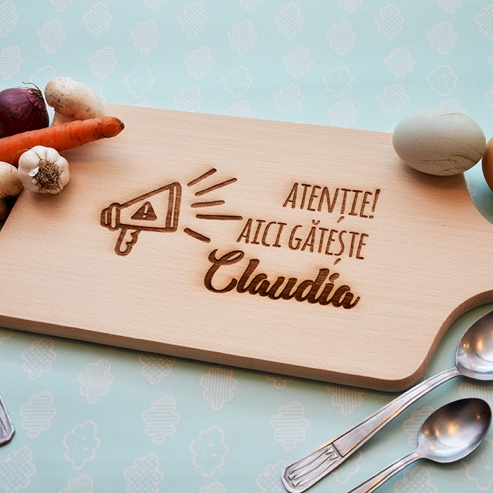 Tabla de cortar personalizada - ¡Cuidado, aquí se cocina...!