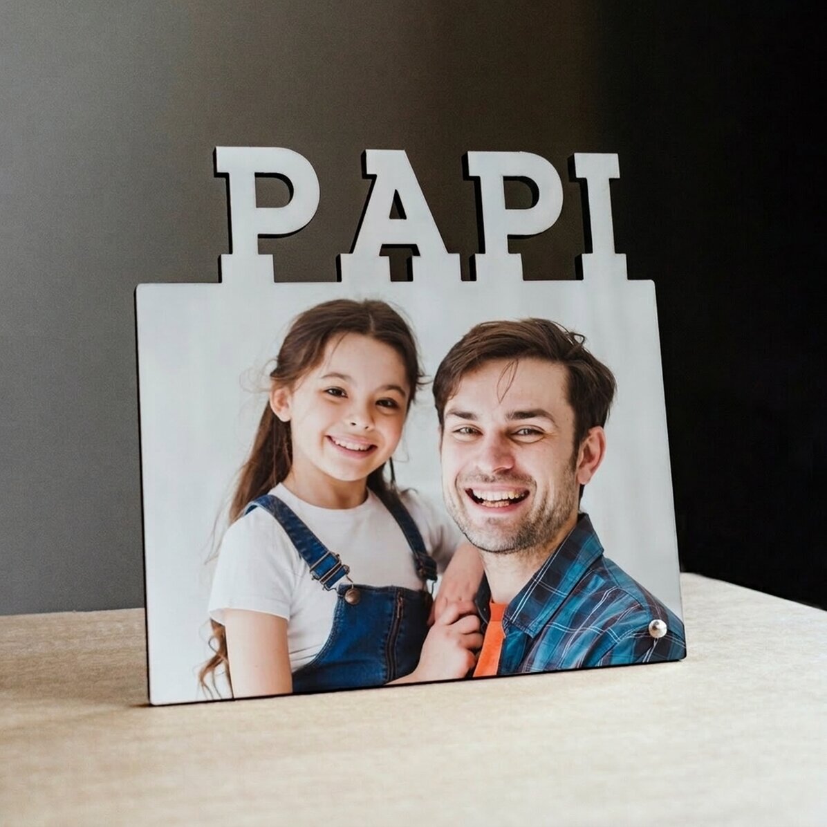 Marco de fotos de escritorio personalizado con una foto - modelo DAD