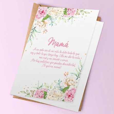 Tarjeta de felicitación personalizada con texto: «Te quiero, mamá»
