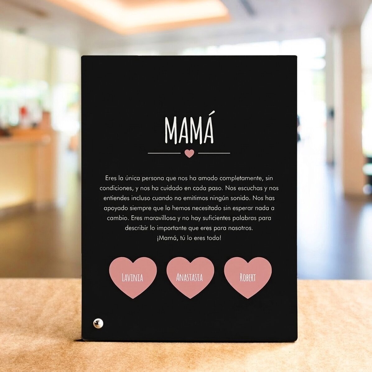 Marco de fotos de escritorio personalizado con texto: «Mensaje para mamá»
