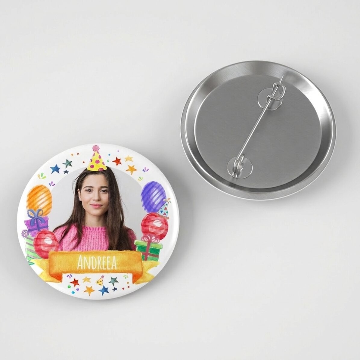 Chapa personalizada con foto y texto: «Feliz cumpleaños»