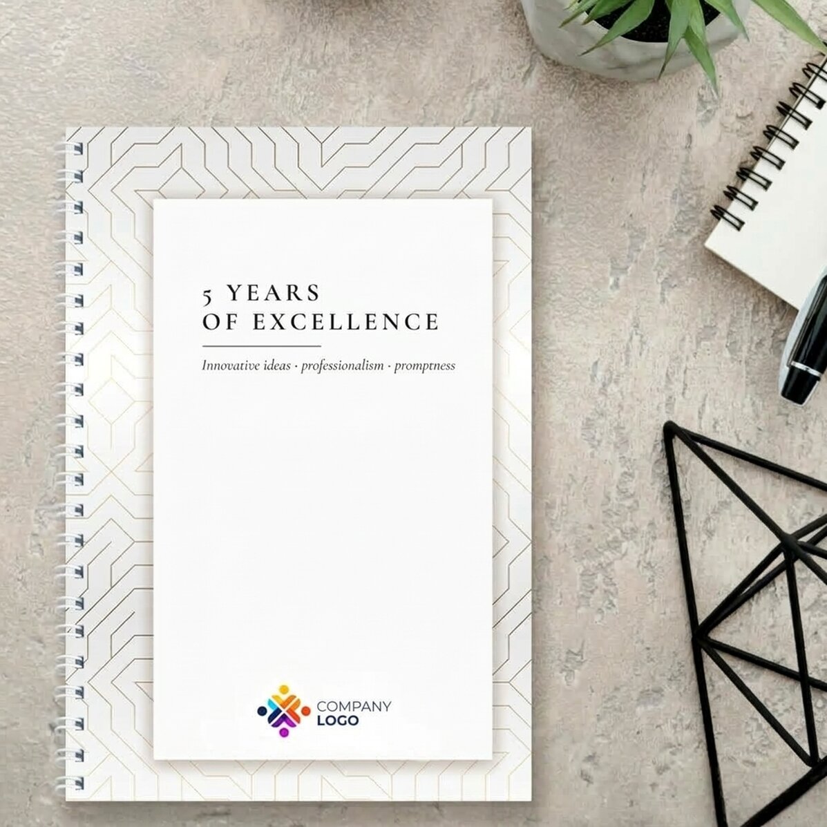 Cuaderno personalizado con texto, versión blanca - Aniversario de la marca