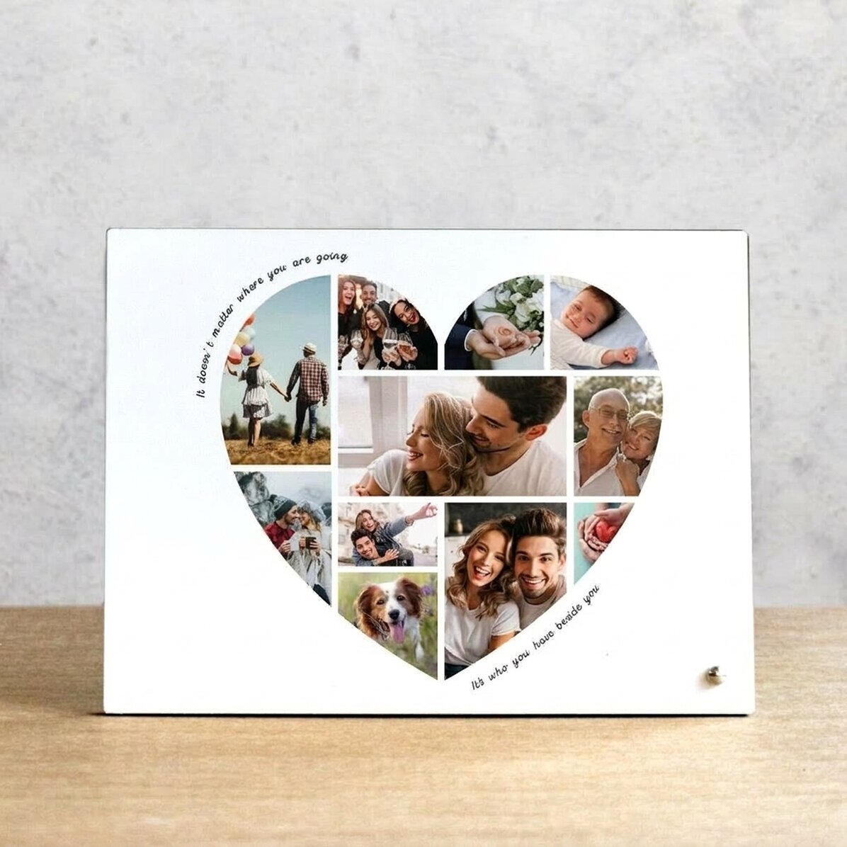 Marco de fotos de escritorio personalizado con 11 fotos y texto - Corazón