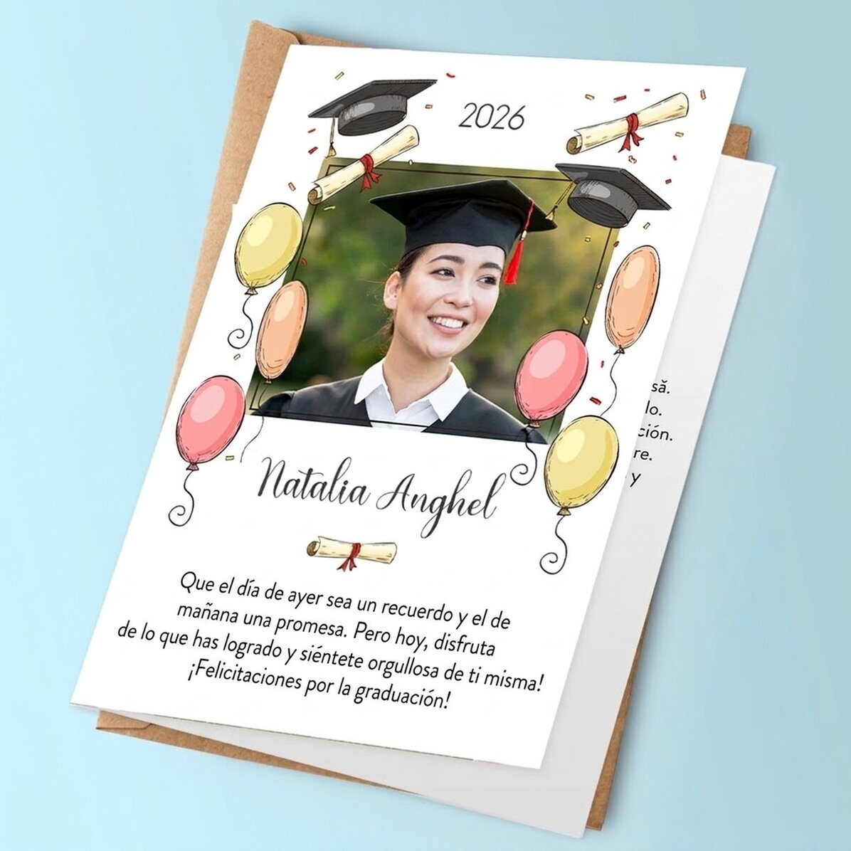 Tarjeta de felicitación personalizada con una foto y un texto - Graduación