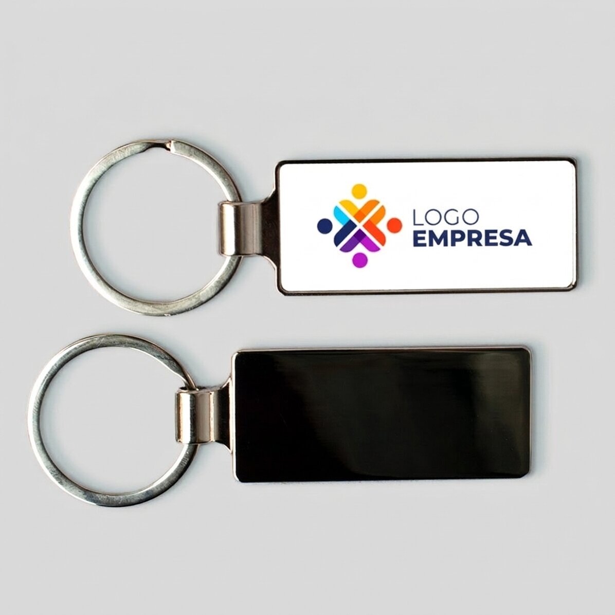 Llavero personalizado con logotipo