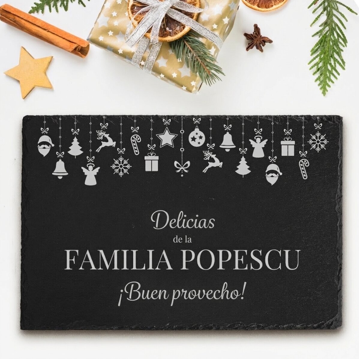 Placa de pizarra grabada y personalizada con texto: «Las delicias de la familia»