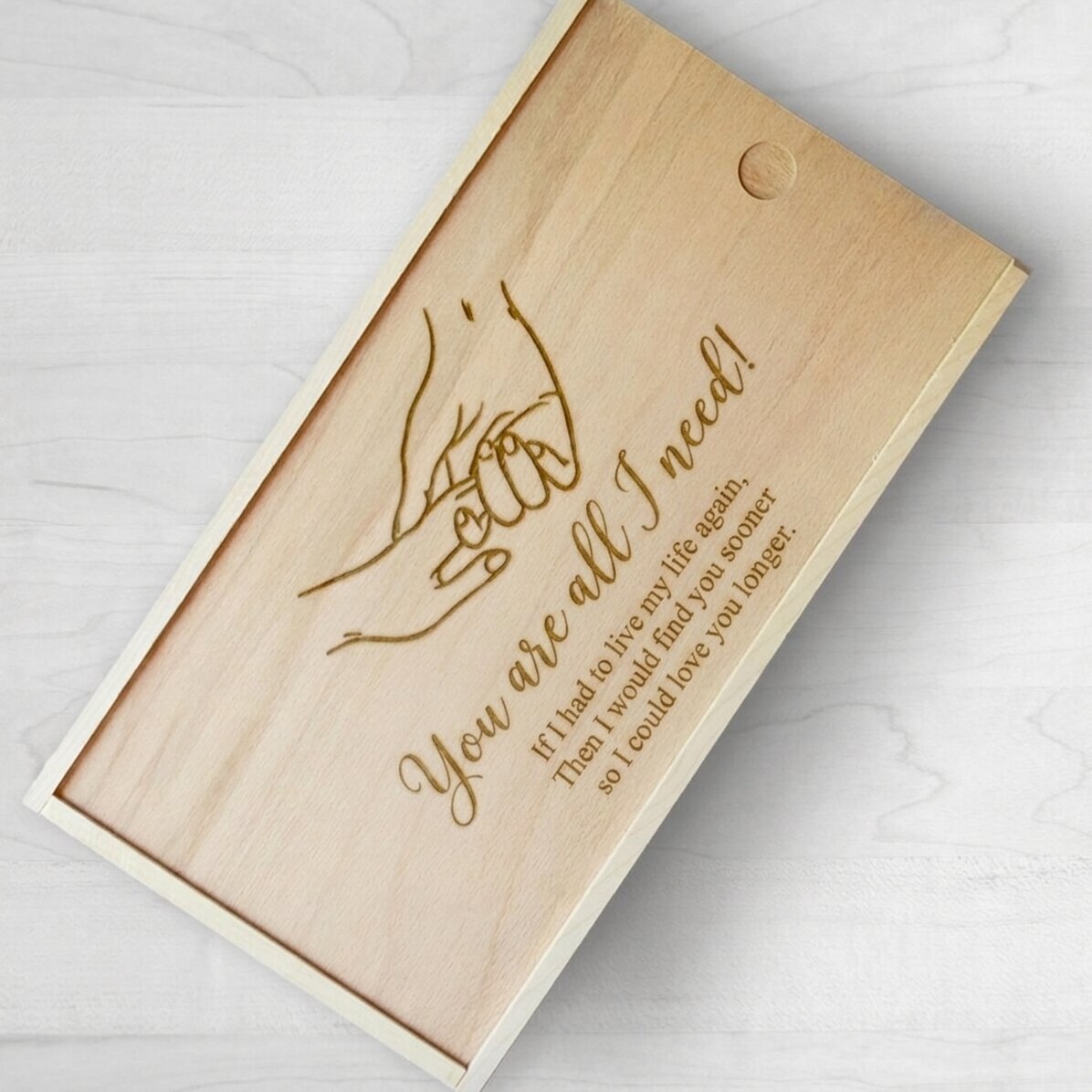 Caja de regalo personalizada de madera - Eres todo lo que necesito