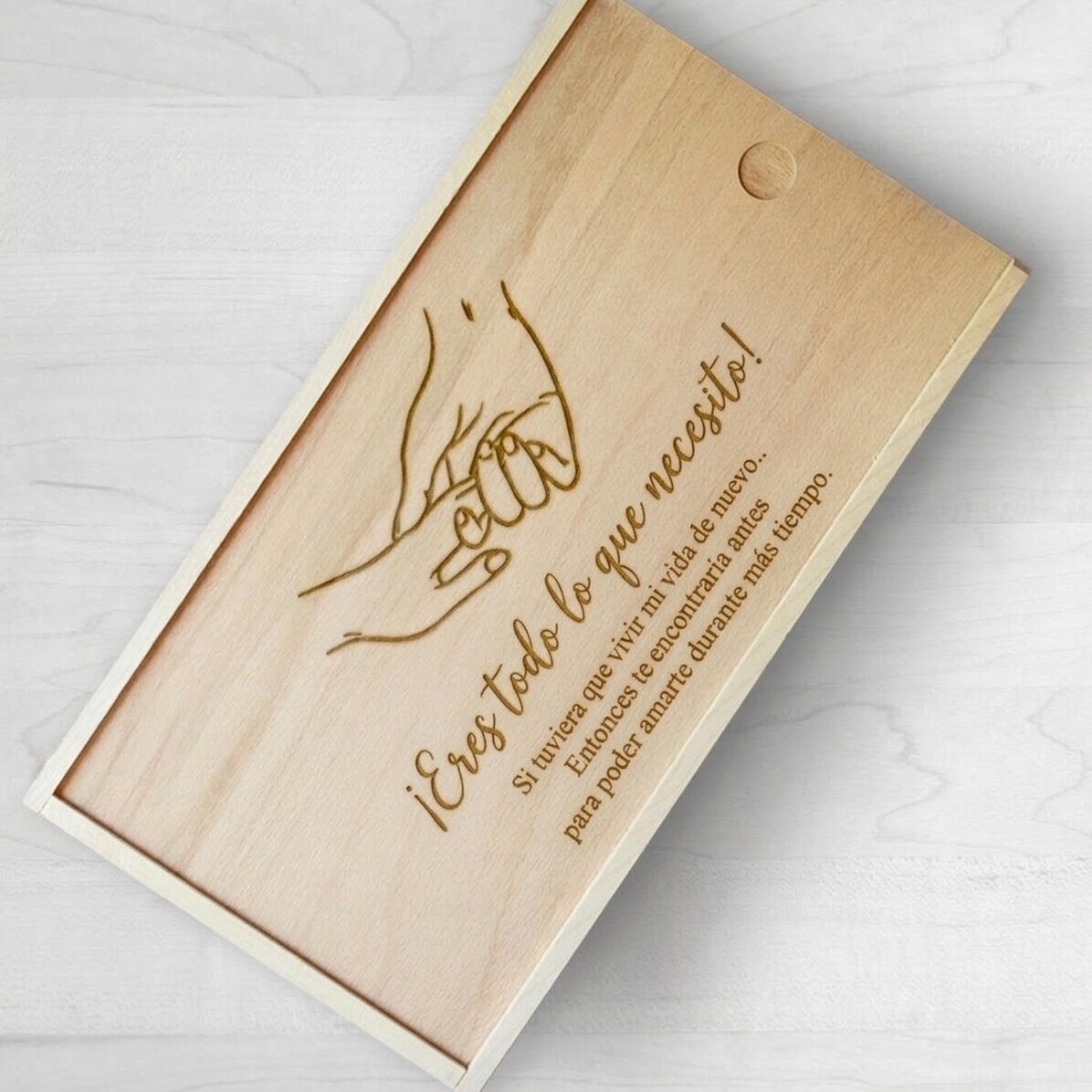 Caja de regalo personalizada de madera - Eres todo lo que necesito