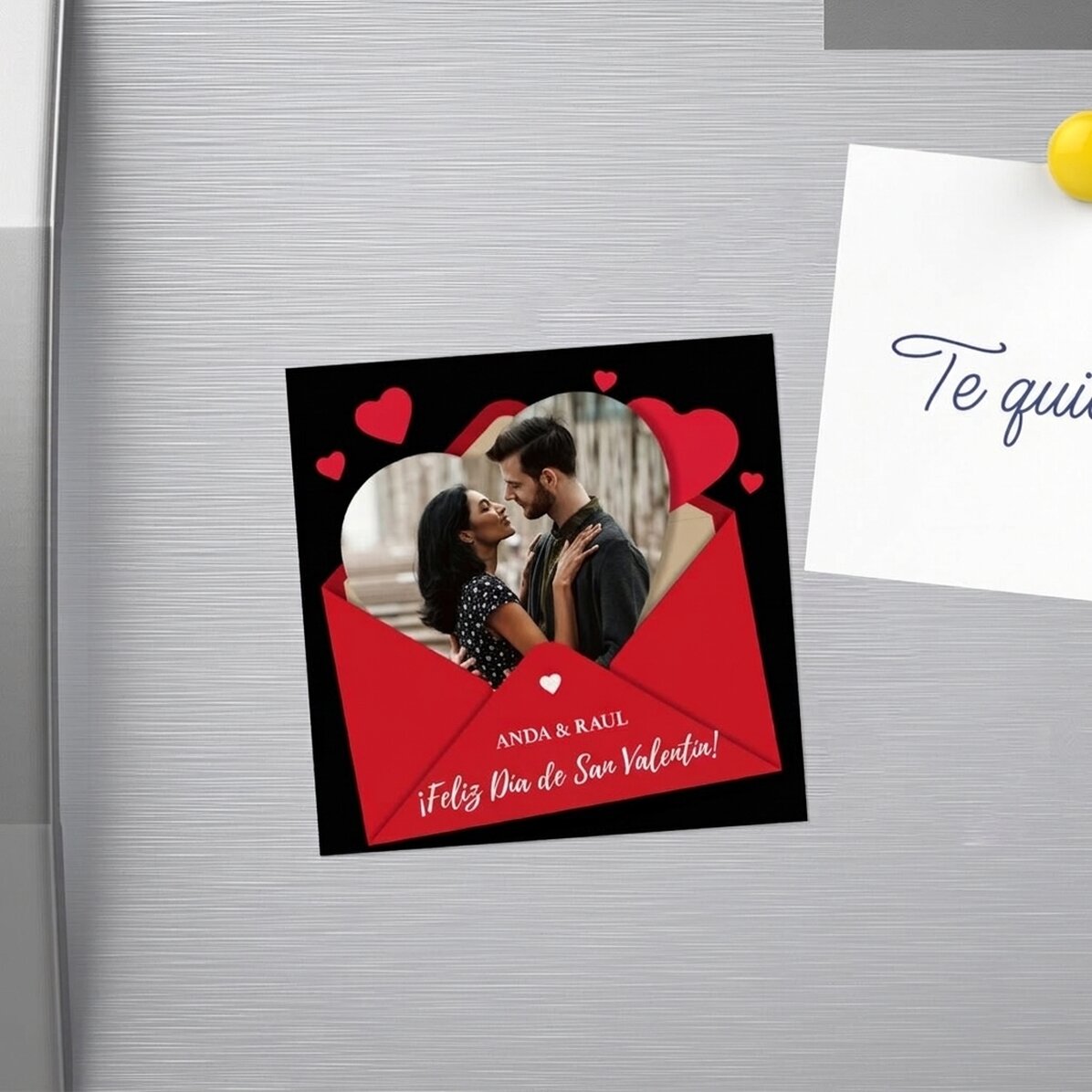 Imán personalizado de 10x10 con foto y texto: «Te quiero»