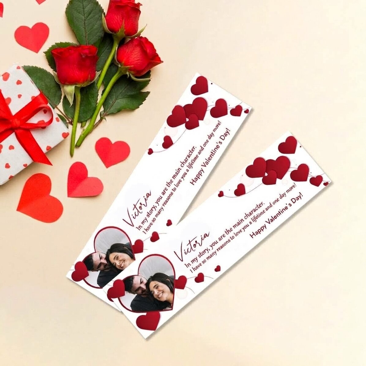 Marcapáginas personalizado con una foto y un mensaje: «Te quiero»