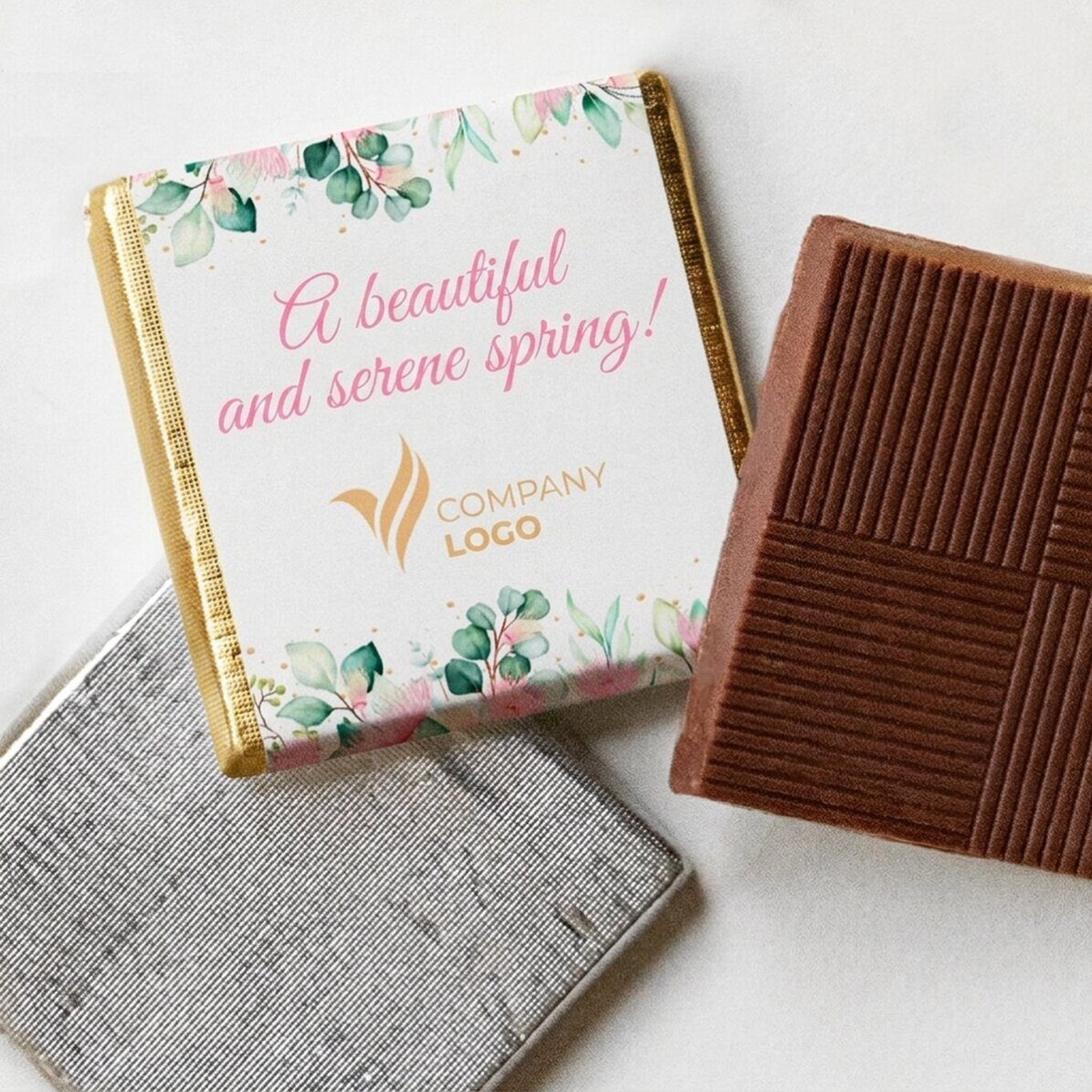 Mini tableta de chocolate personalizada con logotipo y texto: «Una bonita primavera»