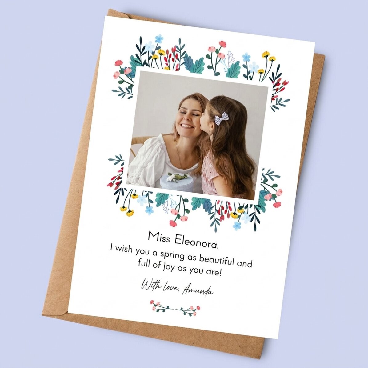 Tarjeta personalizada con una foto y un mensaje primaveral
