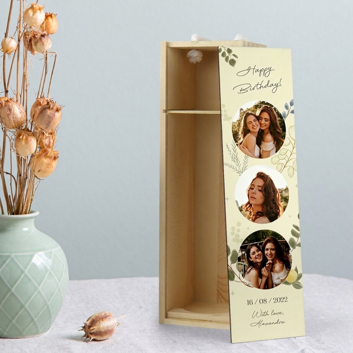 Caja de vino personalizada con 3 fotos y texto - Para ella
