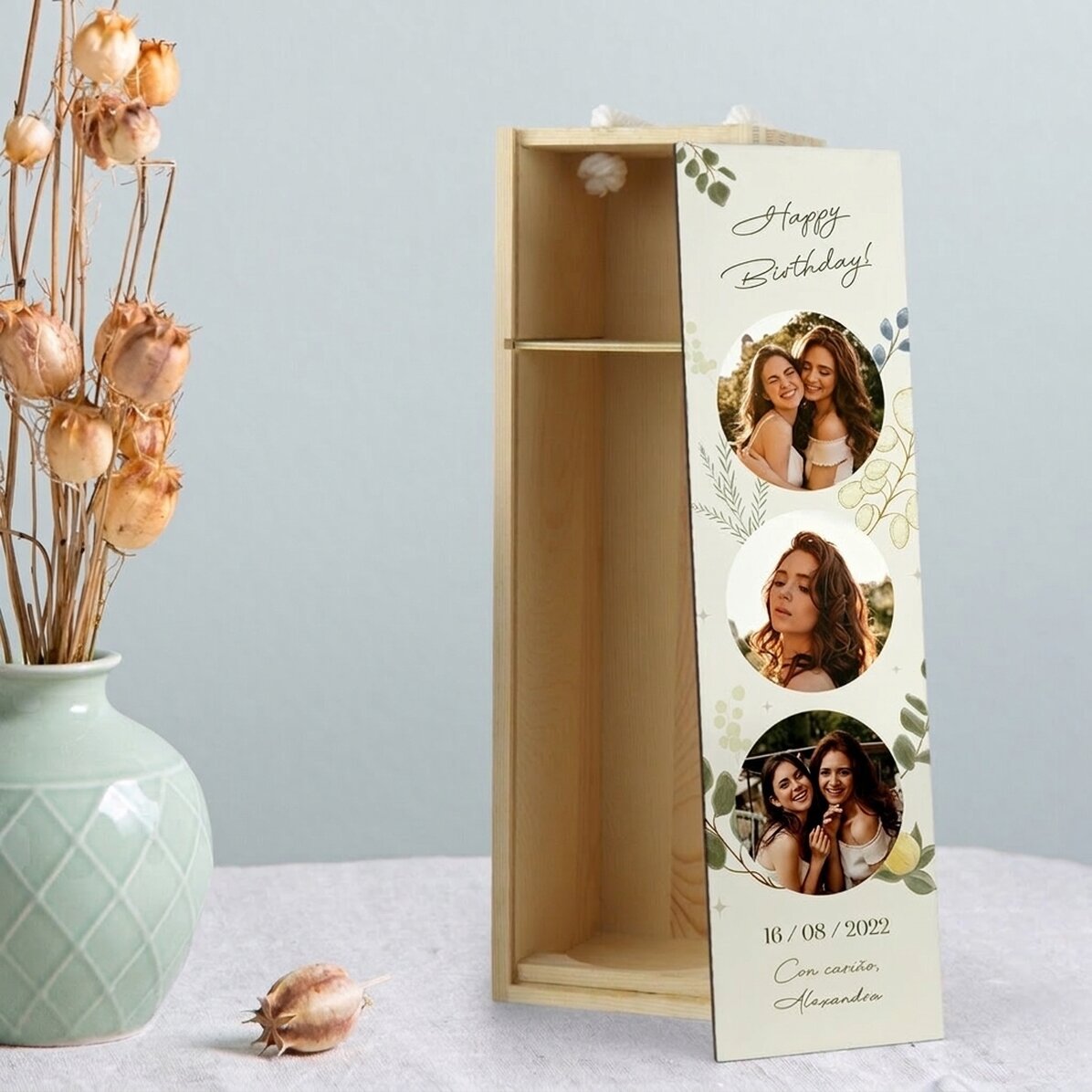Caja de vino personalizada con 3 fotos y texto - Para ella