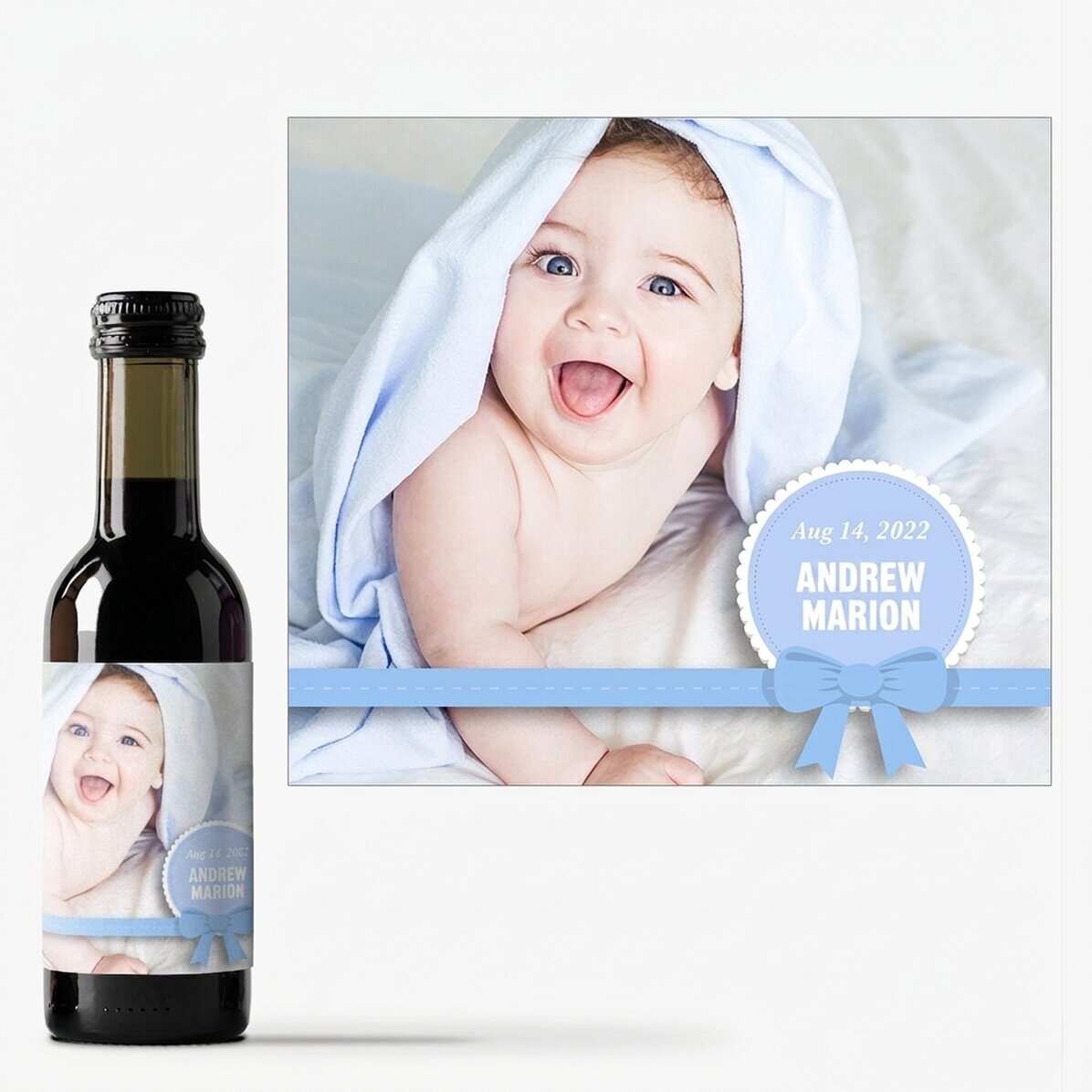 Mini botella de vino personalizada con una foto y un texto - Recuerdo de bautizo para un niño