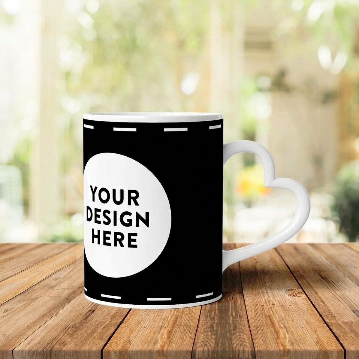 Taza personalizada con tu diseño en formato horizontal - modelo con asa en forma de corazón
