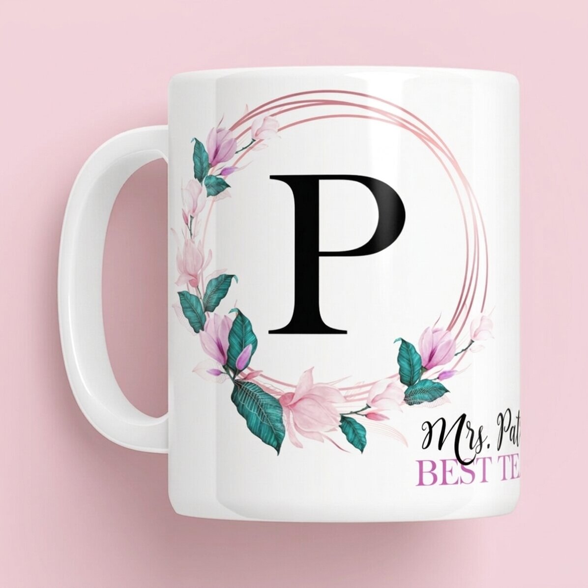 Taza personalizada con la inicial y el nombre para profesores