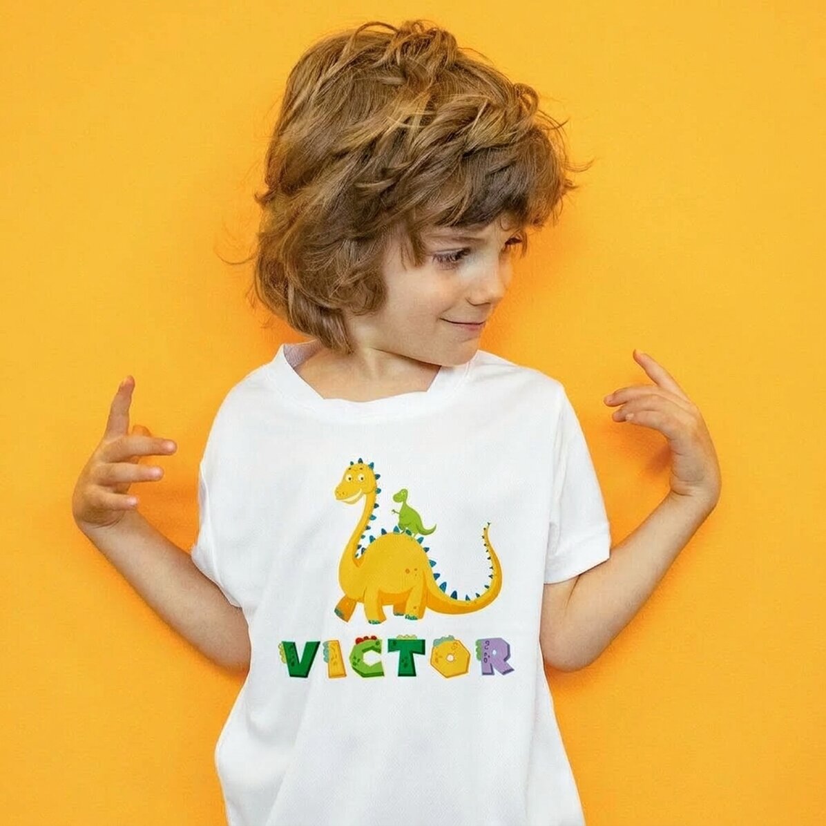 Camiseta deportiva para niños personalizada con nombre - Dinosaurio