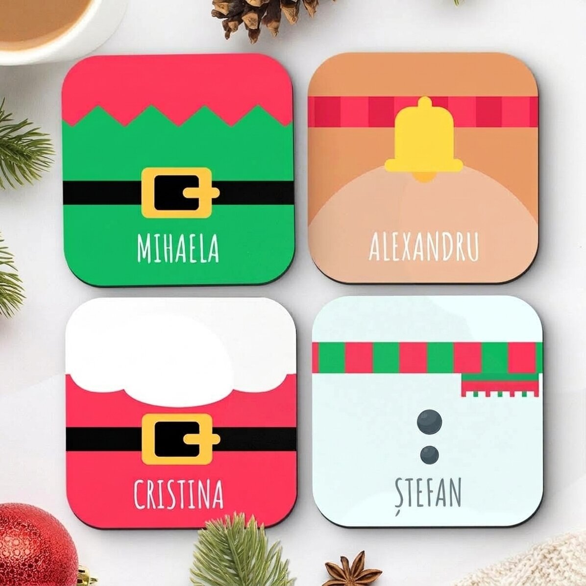 Lote de 4 posavasos personalizados con texto: Personajes navideños