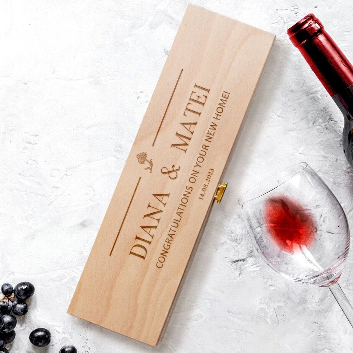 Caja de vino personalizada - Recién casados