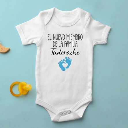 Body para niños personalizado con mensaje: «El nuevo miembro»