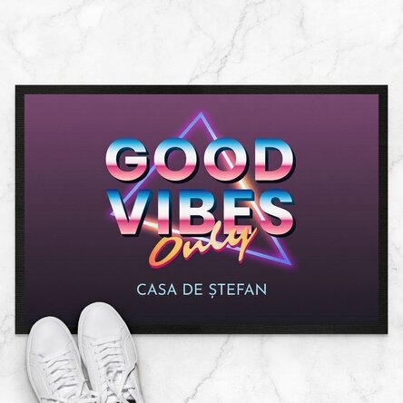 Felpudo de entrada personalizado con texto: «Good vibes only»