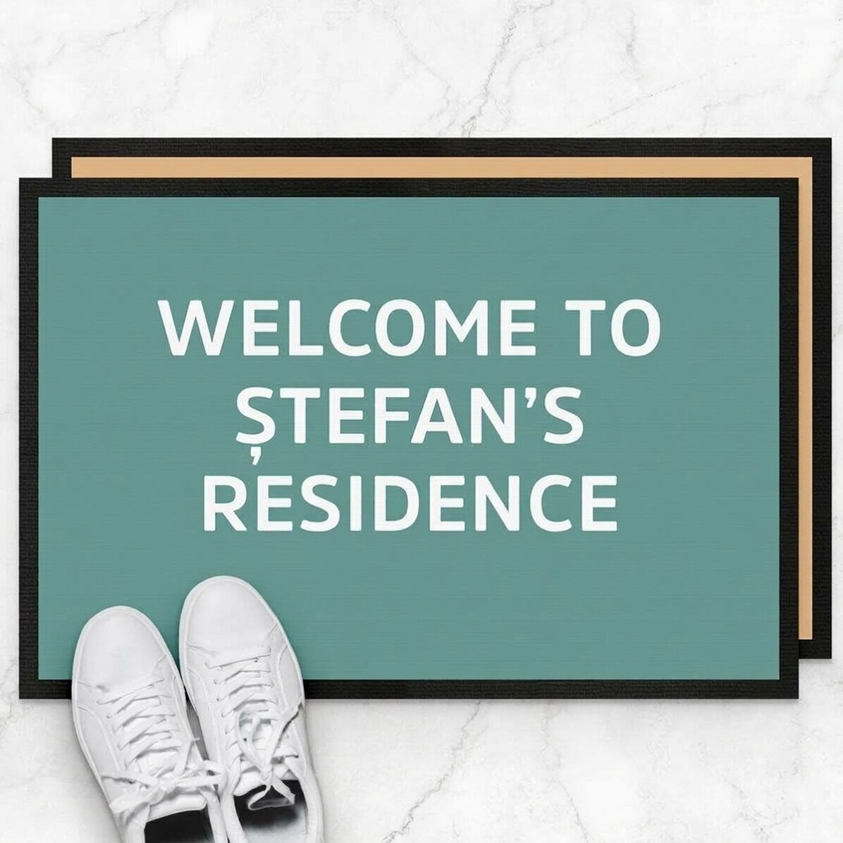 Alfombra de entrada personalizada con el texto «Welcome to my residence»